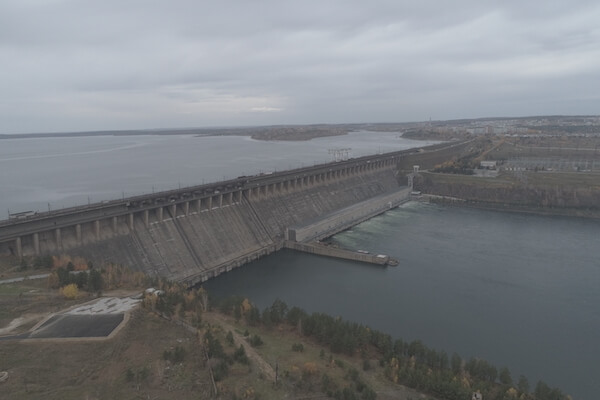 dam